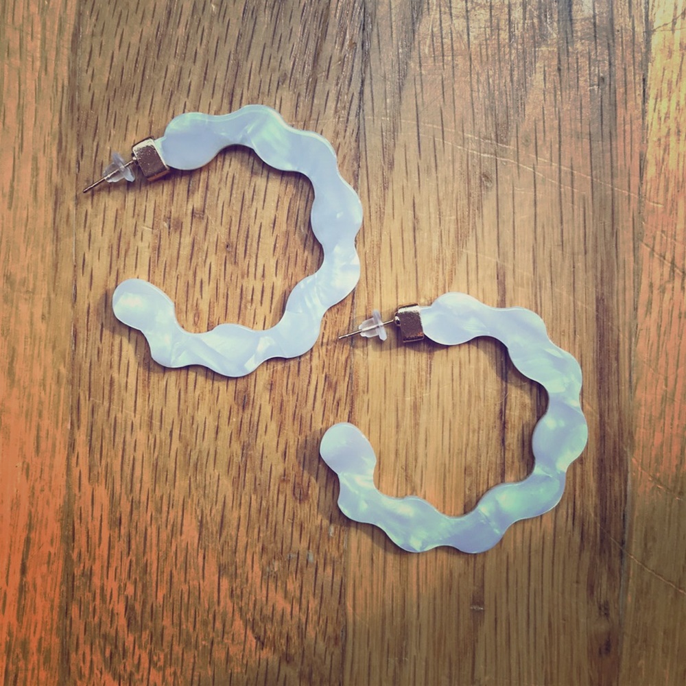 (New) Acrylic earrings